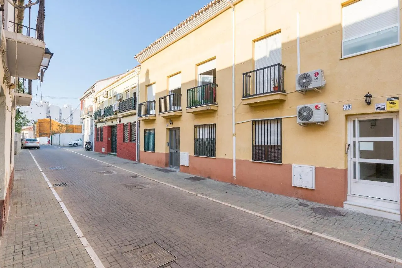 Family Noemi Home Center Malaga Apartament