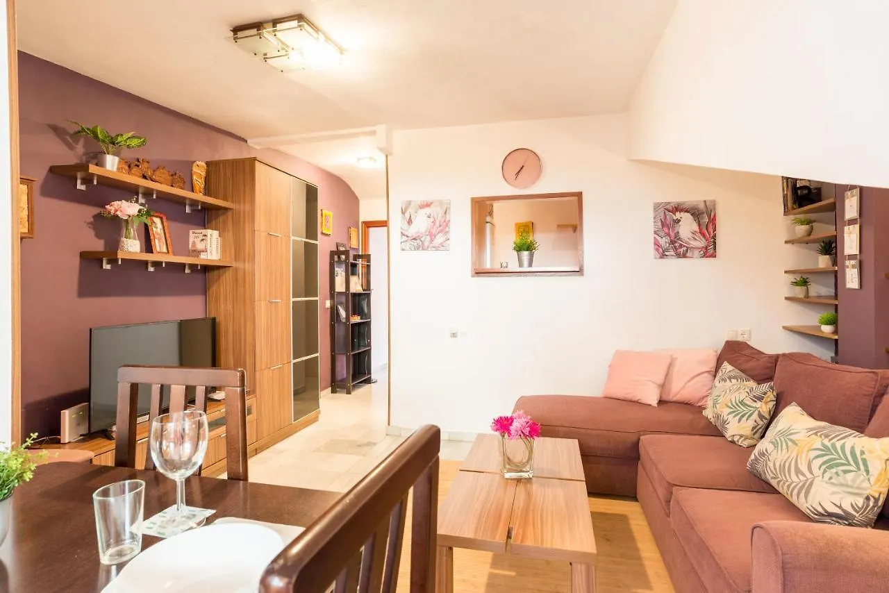 Family Noemi Home Center Malaga